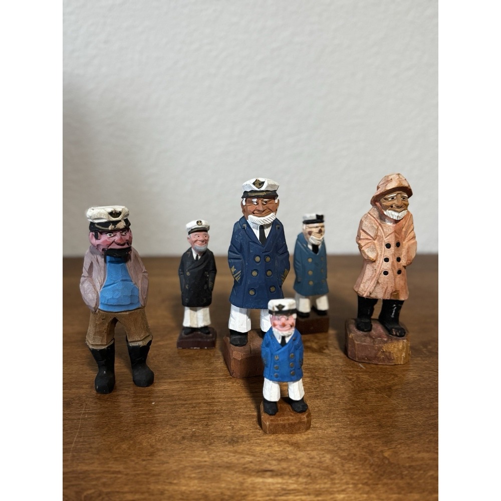 Vintage Rare Lot Of Hand Carved Sea Captains  Excellent Condition